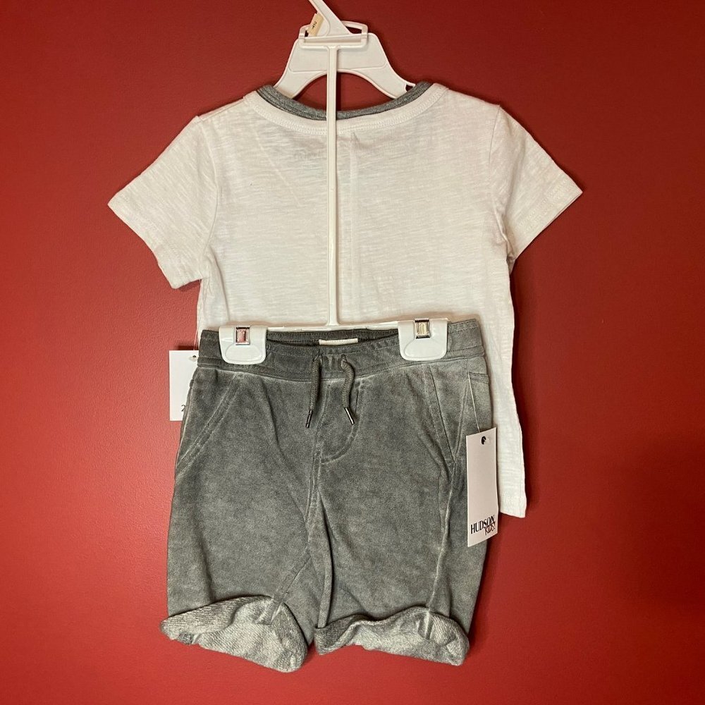 Hudson Kids Boy's 2-Piece Henley and Shorts Set - Size 2T - NWT - Picture 2 of 2